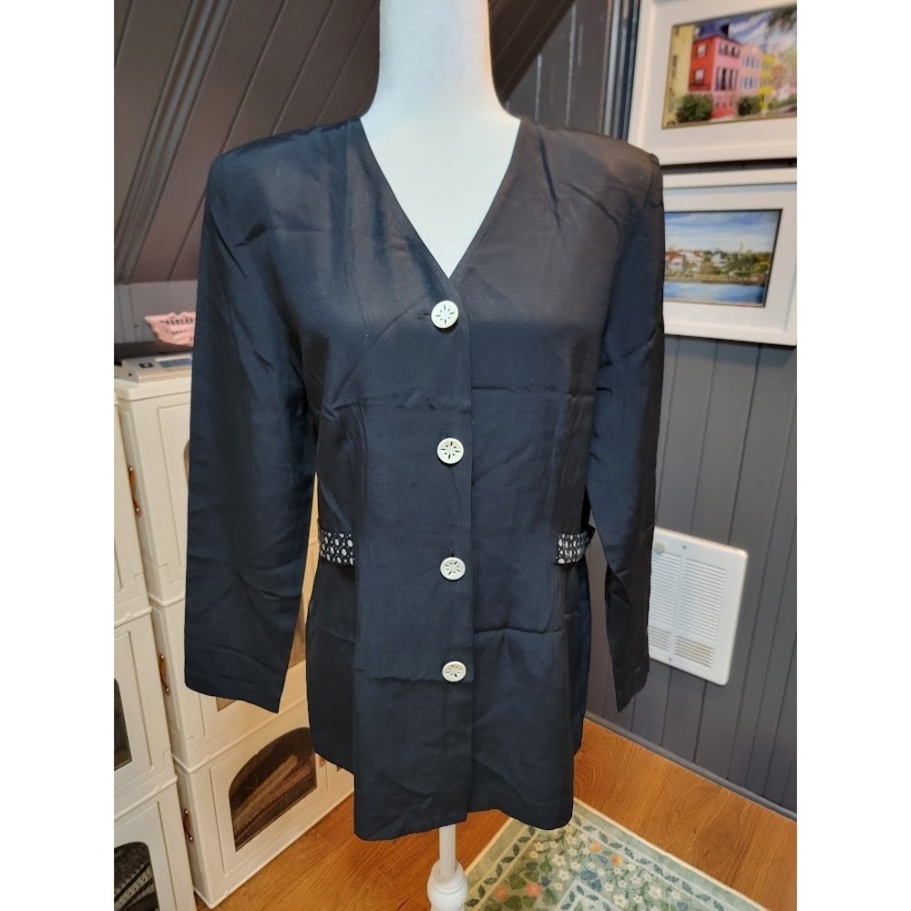 VTG Women's Unique Navy Blue Blouse by Maren - Size Medium